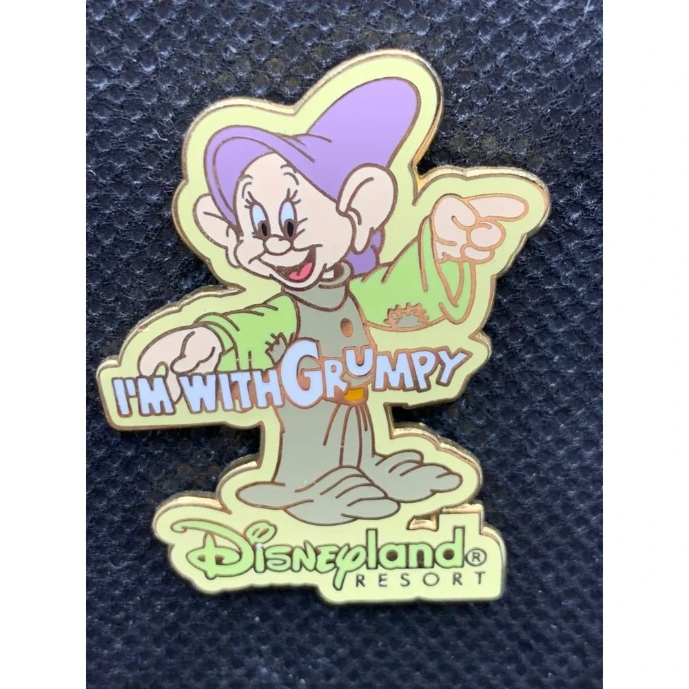 2004 Vtg I'm with Grumpy Dopey dwarf Disney Trading pin Snow White AUTHENTIC